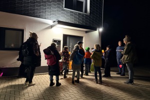 273f42ff-7eb5-4f25-aba2-273a1b904384