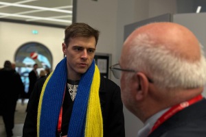 5d9e9066-80b6-44b2-b76d-c31c84443883