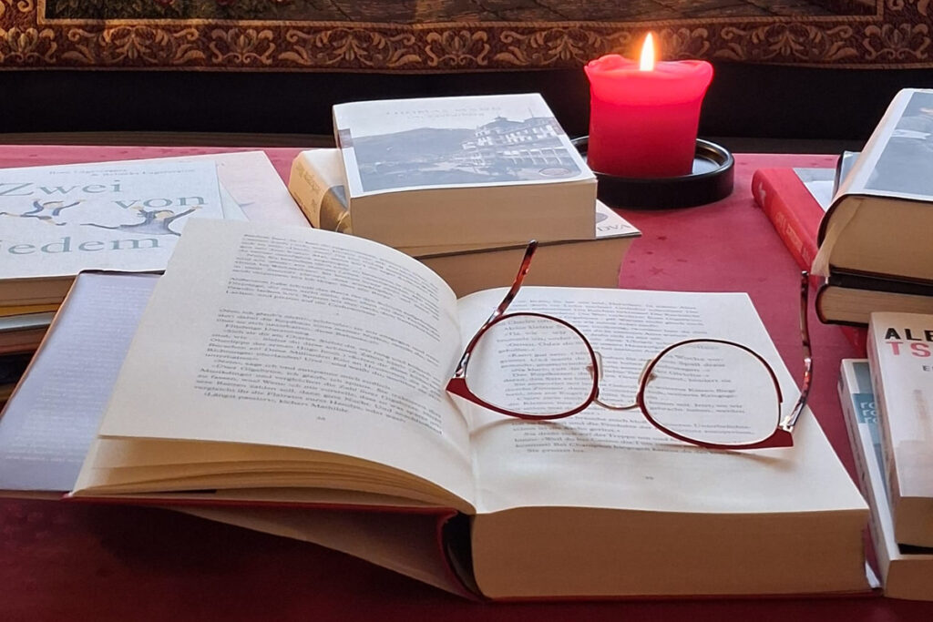 Herr Elch und sein Bücherbus