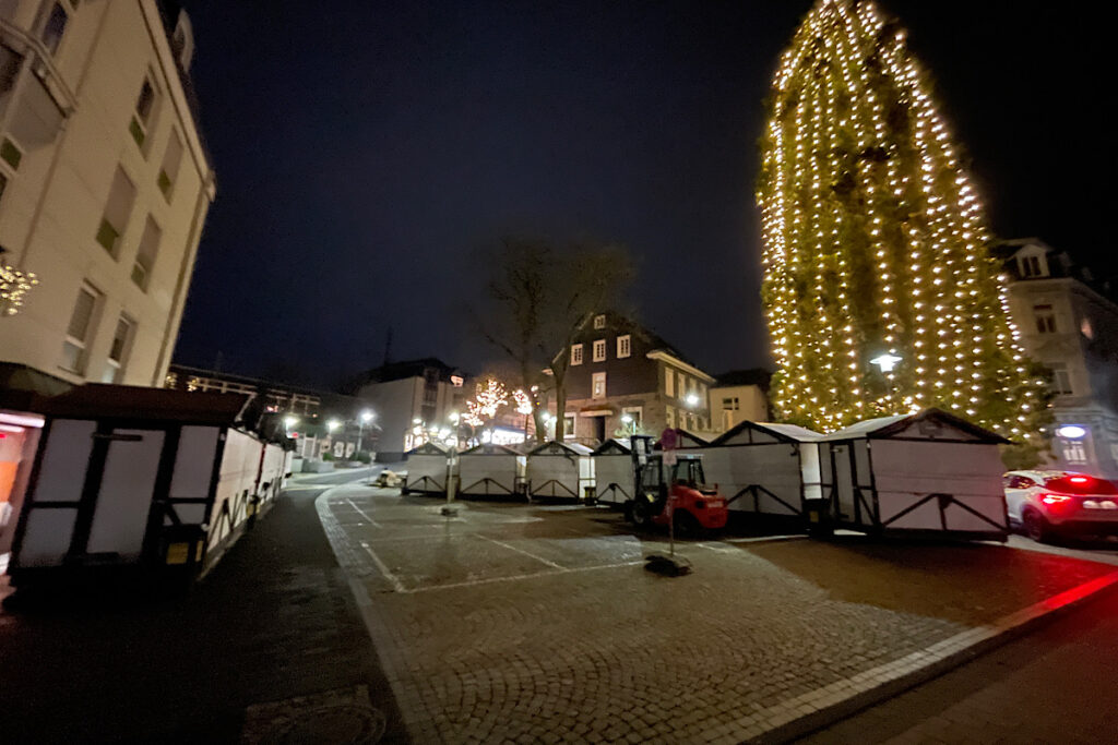 Die Buden stehen schon