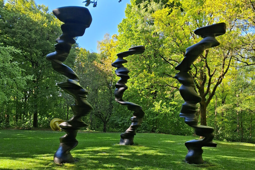 Besuch im Skulpturenpark Waldfrieden