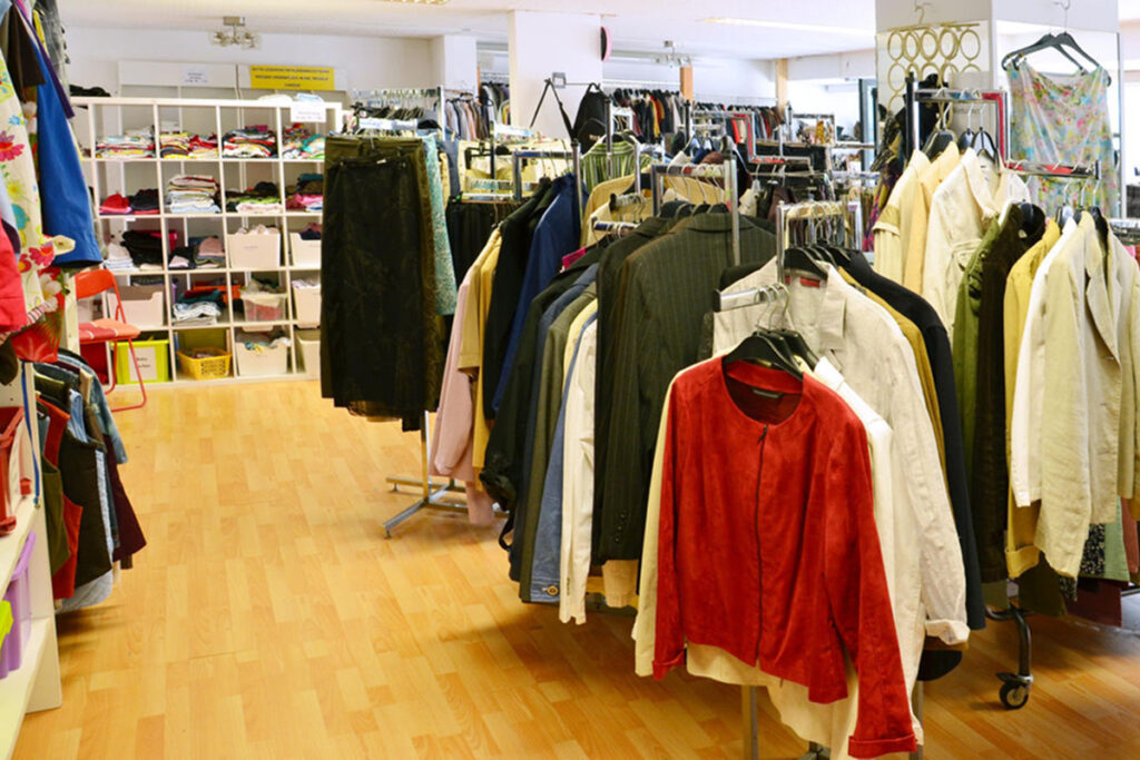 Unbrauchbare Spenden bereiten „Kleiderladen“ nach wie vor arge Probleme