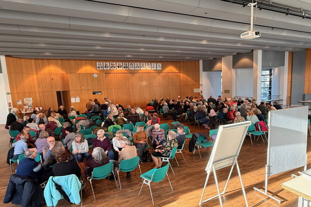 „ZWAR“-Netzwerk startet mit Schwung: Die ersten Gruppen haben sich bereits gefunden