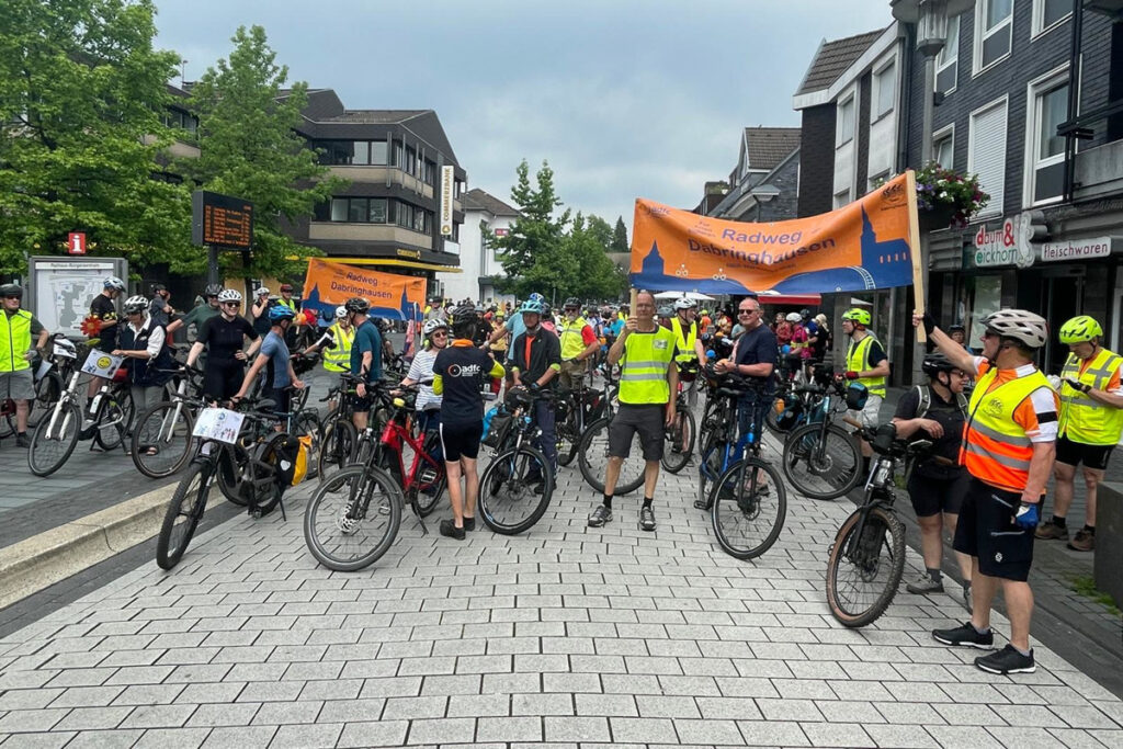Erste Rad-Demo in Wermelskirchen ein voller Erfolg