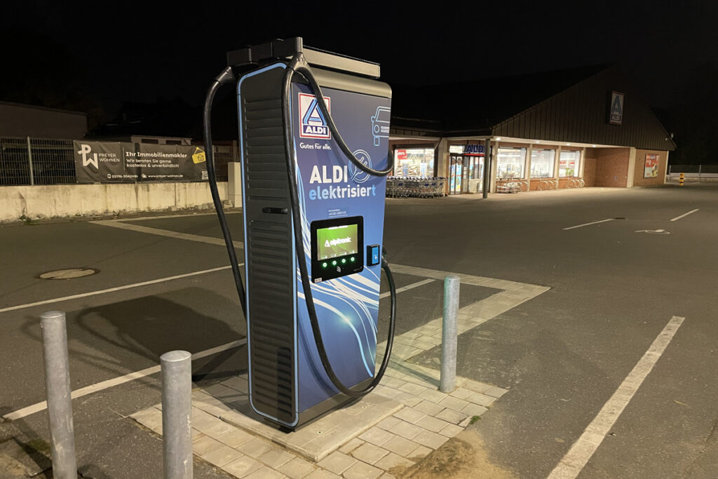 E‑Auto Laden…